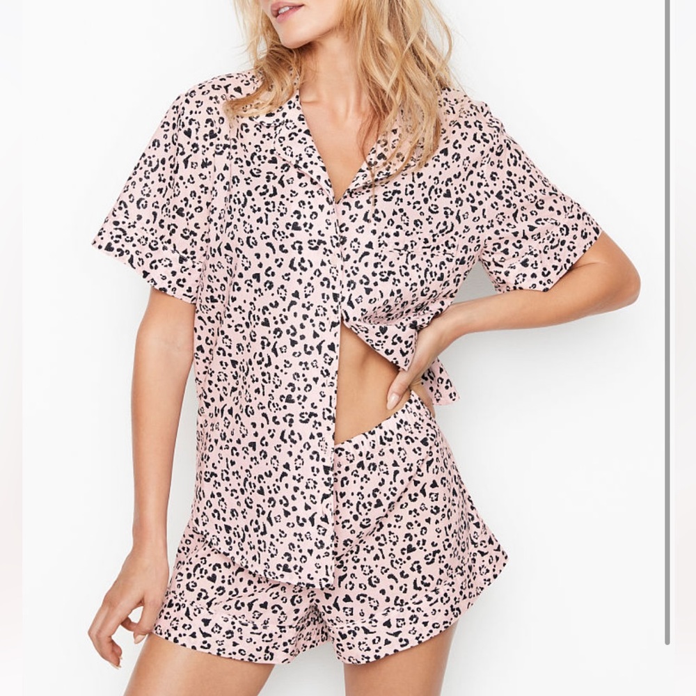 NWT VICTORIA’S SECRET poplin 2 piece pajama set